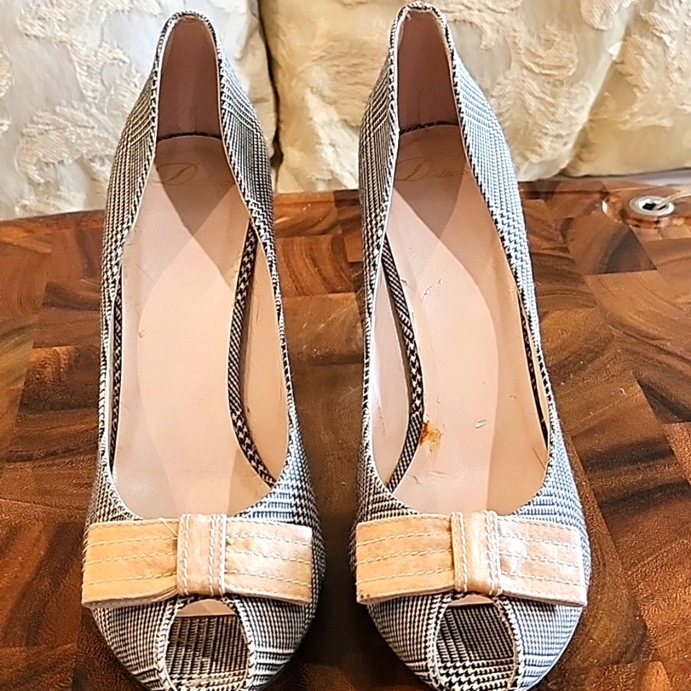 Delman Open Toe Pumps 9 1/2